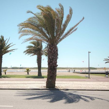 Riverzenhouse Hotel Esposende Exterior photo