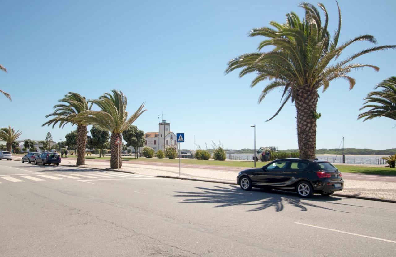 Riverzenhouse Hotel Esposende Exterior photo